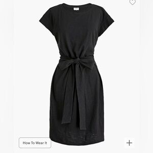 Short-sleeve tie-waist T-shirt dress